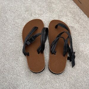 Brand New Earth Runners Alpha